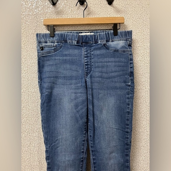 KanCan RENEE HIGH RISE ELASTIC BAND JEGGING SKINNY | size 11/29 - Picture 2 of 13
